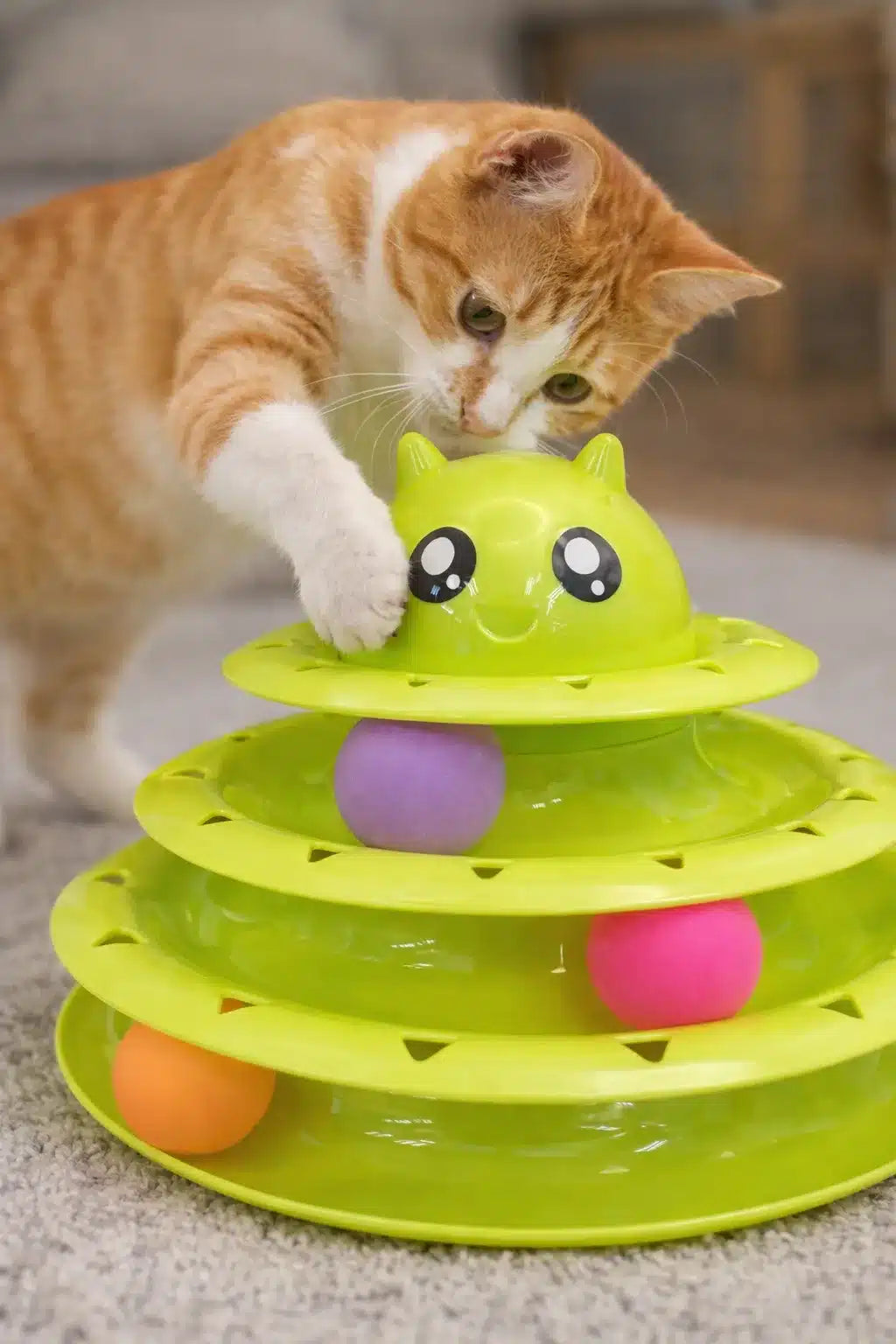 JUEGO DE 3 NIVELES CON PELOTAS PARA GATOS