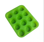 MOLDE X 12 CUPCAKES SILICONA 33 X 25
